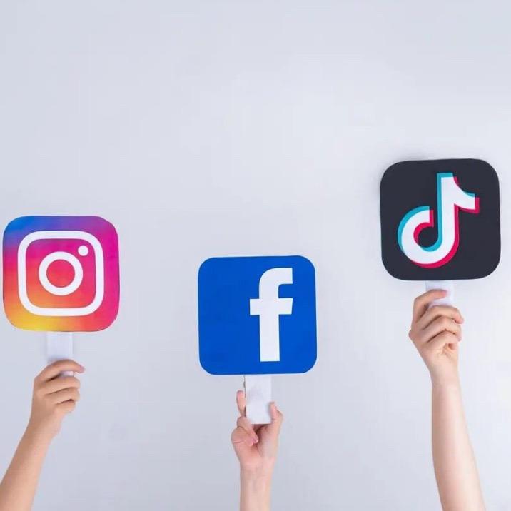 The Social Media Academy ?