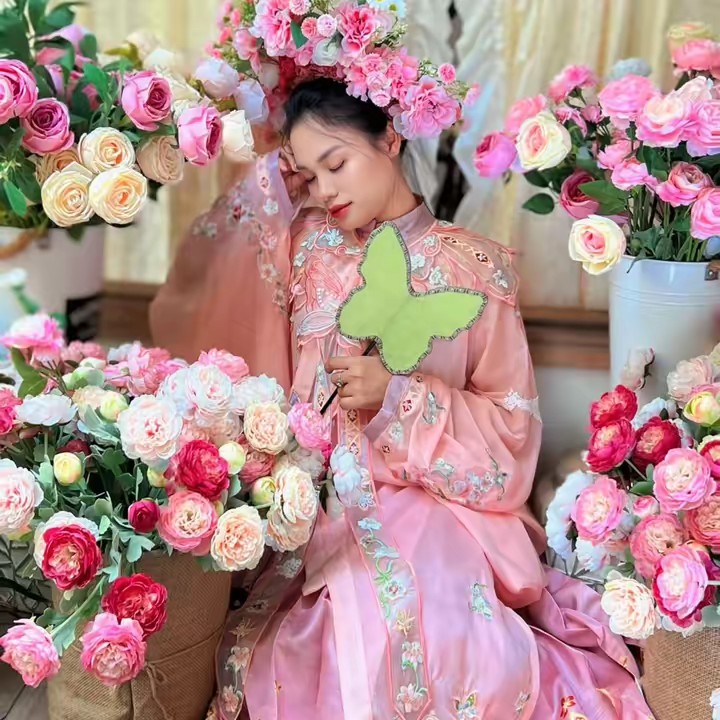 🎀 ʜɪ̃ᴍ 🇹🇼 🎀