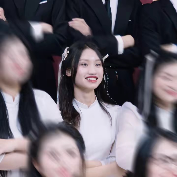 🇻🇳 Kim đi Hàn Quốc 🇰🇷