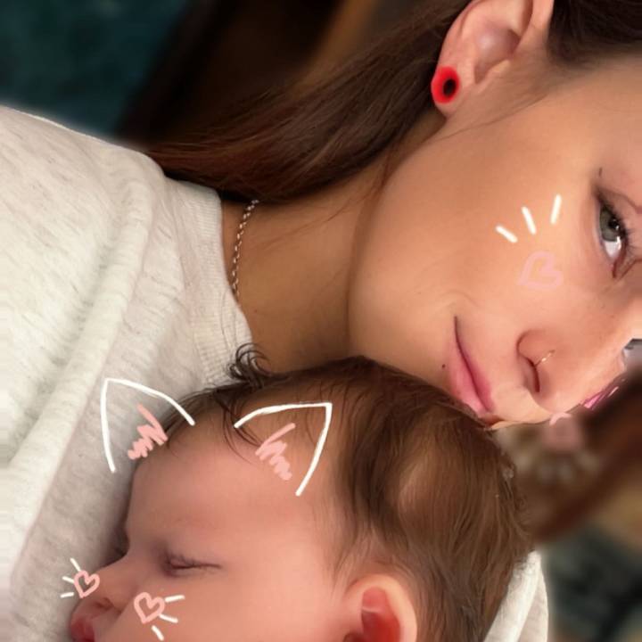 𝖘𝖍𝖊𝖑𝖇𝖘🐝 |Mama| 🩷