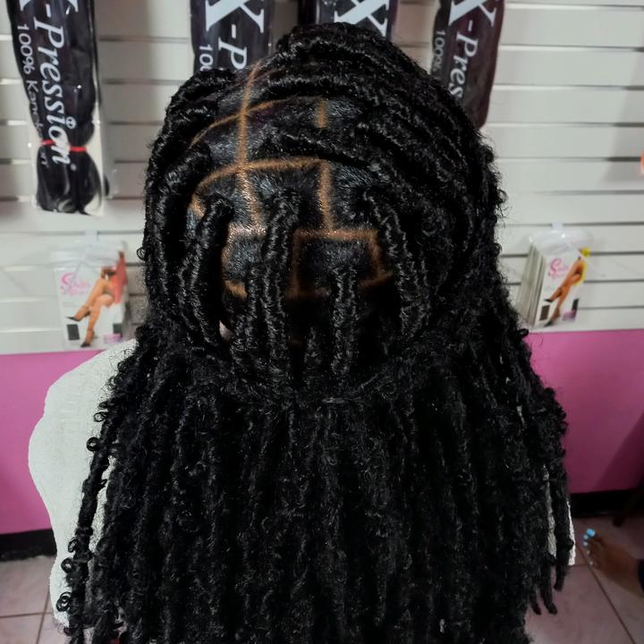 D&K'S BEAUTY AND ACCESSORIES