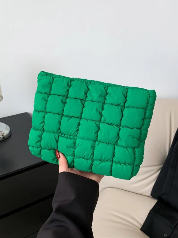 Solid color quilted design clutch bag, large capacity zipper travel storage bag, women's portable travel storage bag, back to school season, suitable for daily commuting and travel, school portable bag, Quilted Purse, Handheld Bag Purse