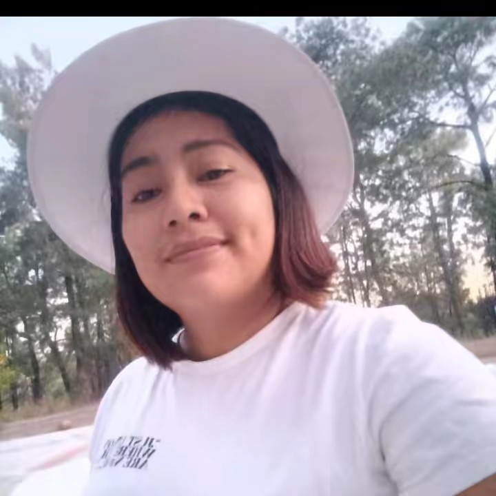 Dolores😍 García 😎🥰