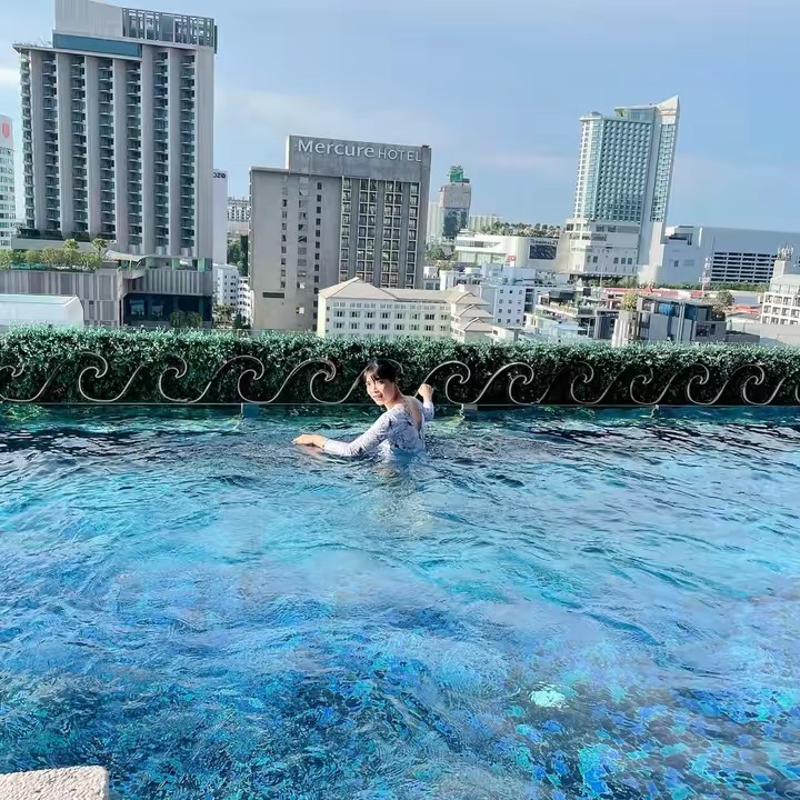 จอยเองแหละไม่ใช่ใคร