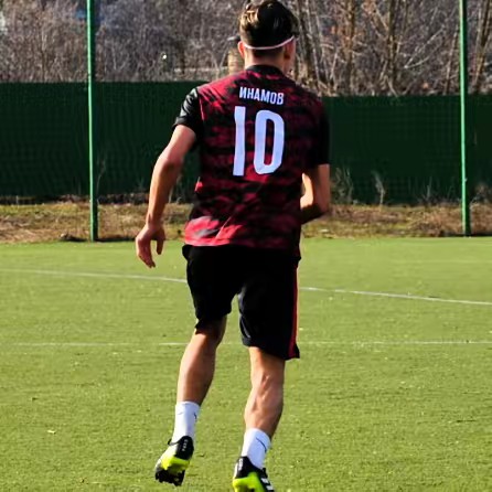 Даня Инамов