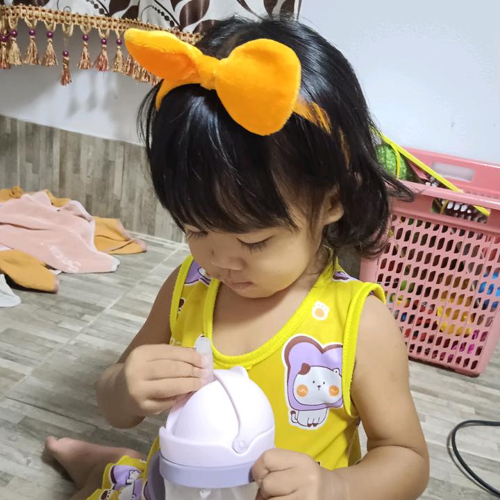 แม่น้องข้าว.ชุดเด็กสวย