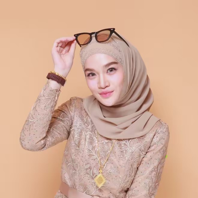 น้องดา ( da = normal )(;