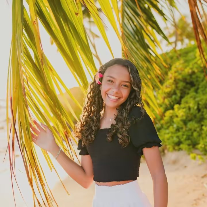 ⭐️yourgirlhallie⭐️