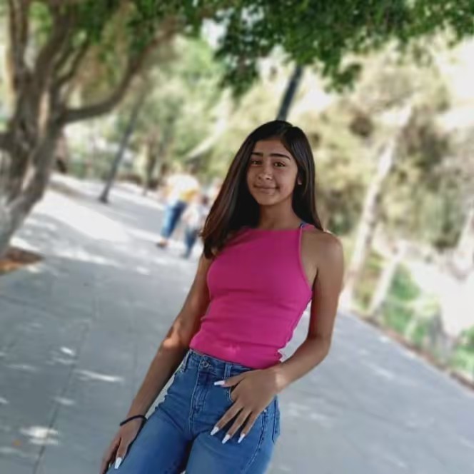 𝓧𝓲𝓶𝓮𝓷𝓪 𝓛𝓪𝓻𝓪.🍉