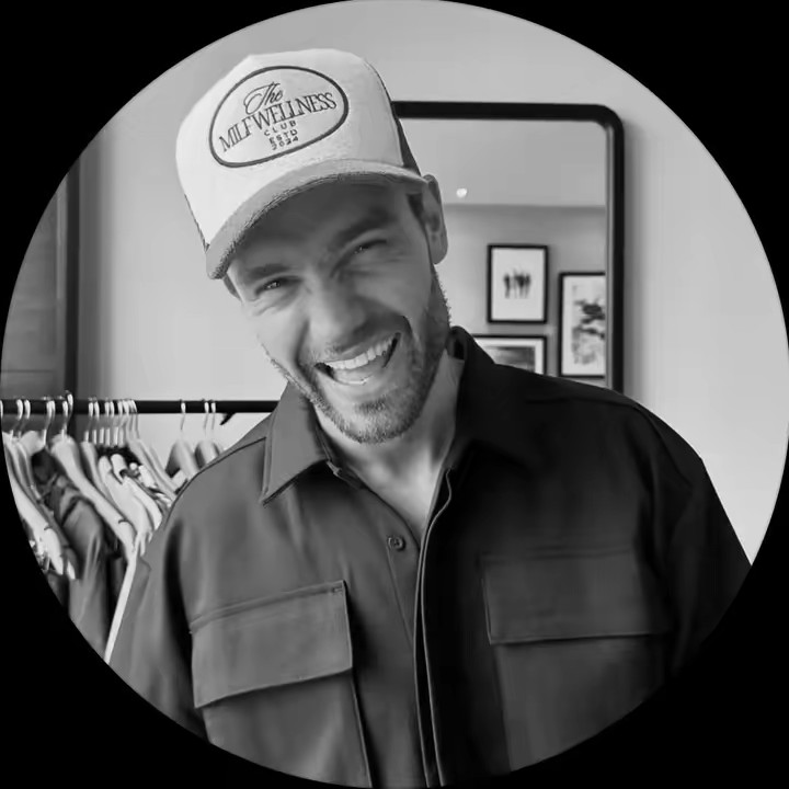 𝐇 𝐎 𝐍 𝐄 𝐘 ꨄ