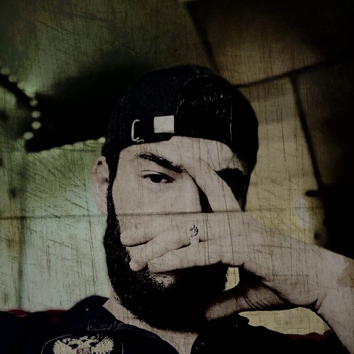 𝐌𝐮𝐬𝐥𝐢𝐦 𝐂𝐫𝐢𝐬𝐭𝐚𝐥 