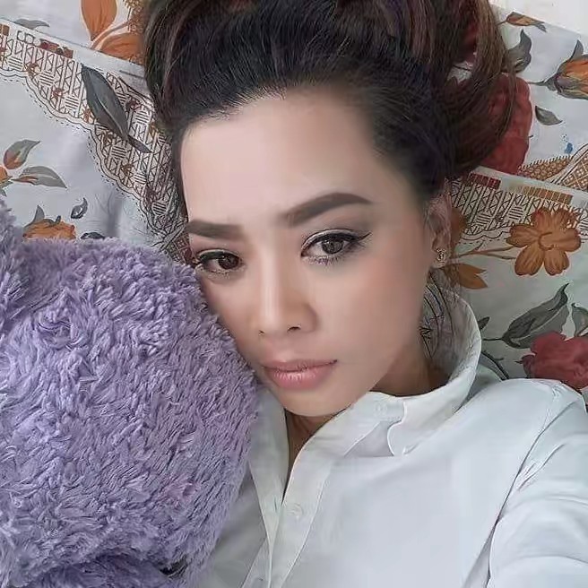 Nguyễn Thảo ( Pé Cỏ )