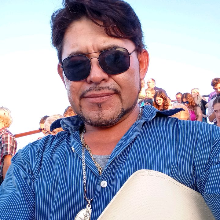 loco solitario en busca de am