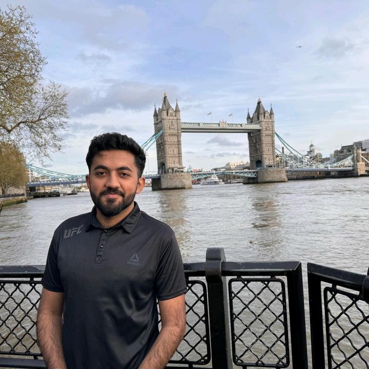 Yahya but in London 🇬🇧