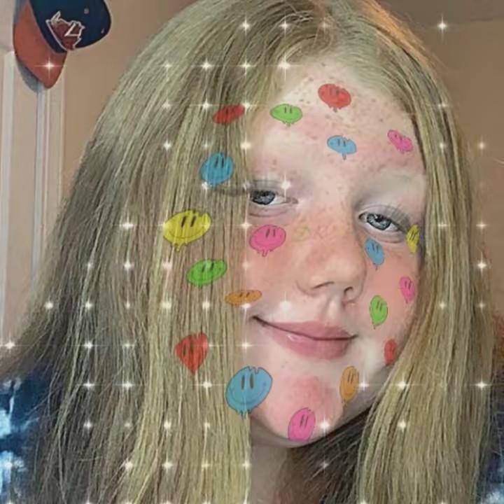 Hello 🌸💕🦋✨🔫💔💗