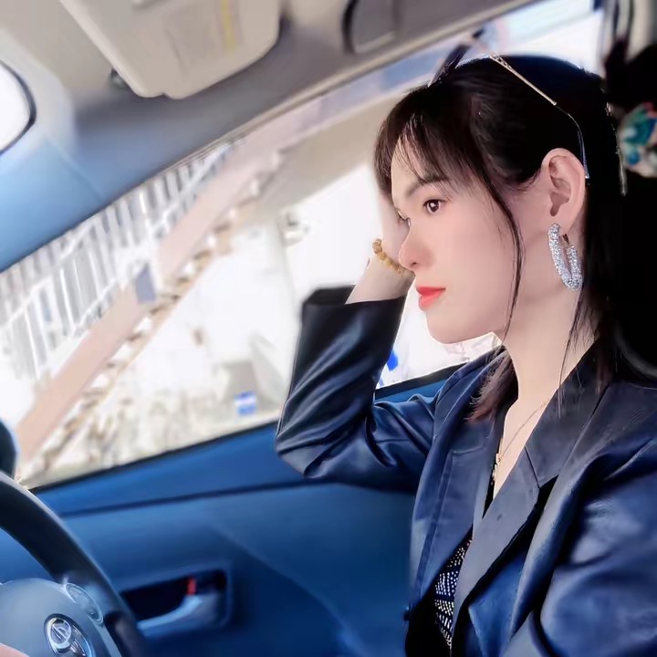 Hường Lily (Review Đồ) 🇯🇵