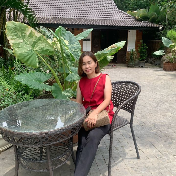 คนขายชื่อน้อง