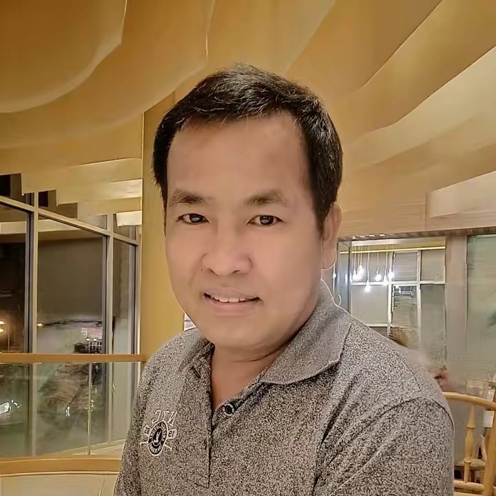 คม ช้อปปิ้งออนไลน์