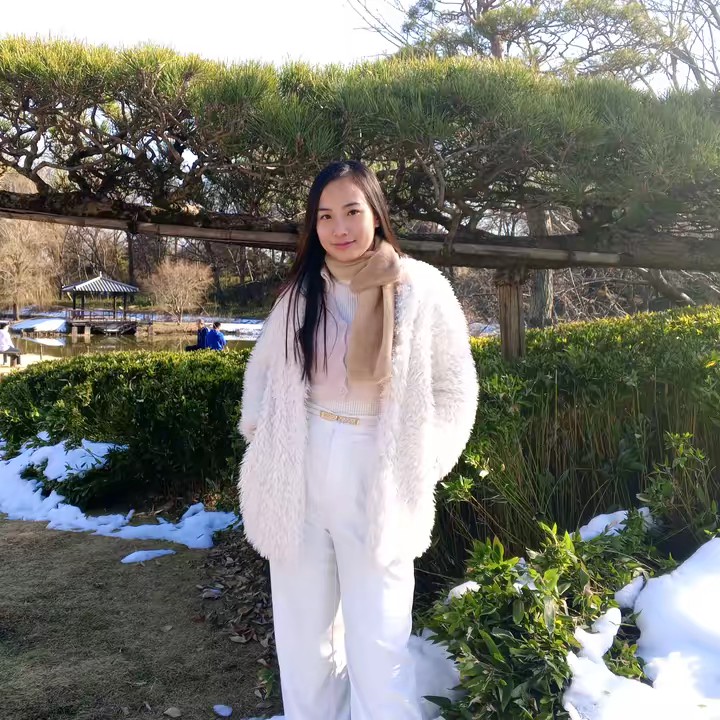 Ms.Yang🖤