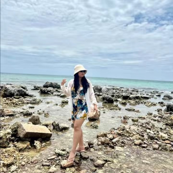 บีมีแมวสองตัว(ช่องหลัก)