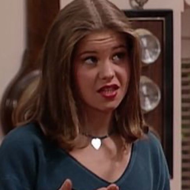 ✞ 𝓱𝓪𝓵𝓮𝔂 ✞